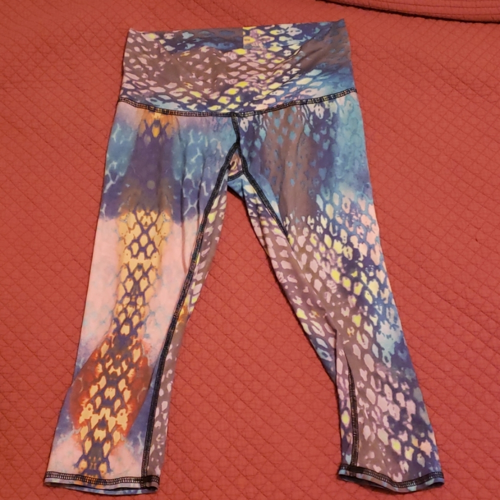 Teeki mermaid print capri